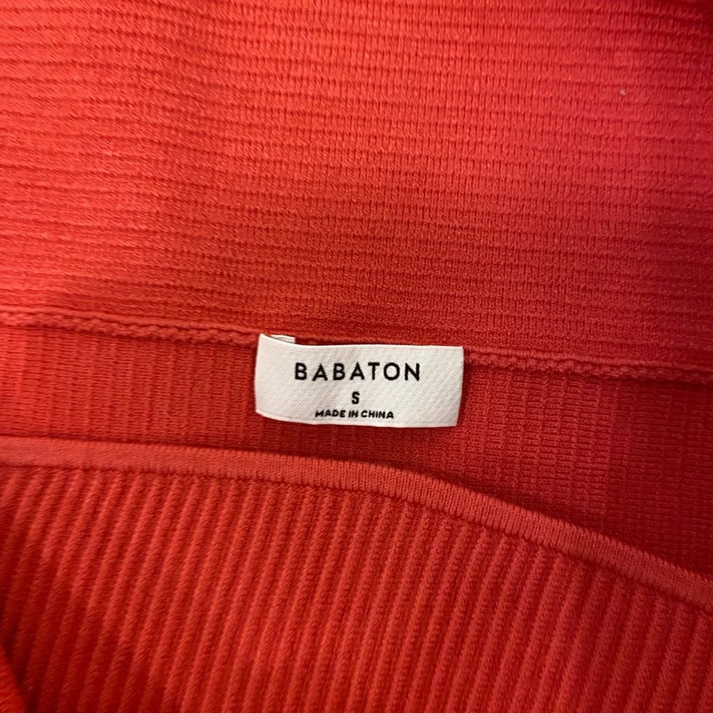 Aritzia Babaton Transcript Sleeveless Sweater - Cherry Red - Size Small - Picture 3 of 3